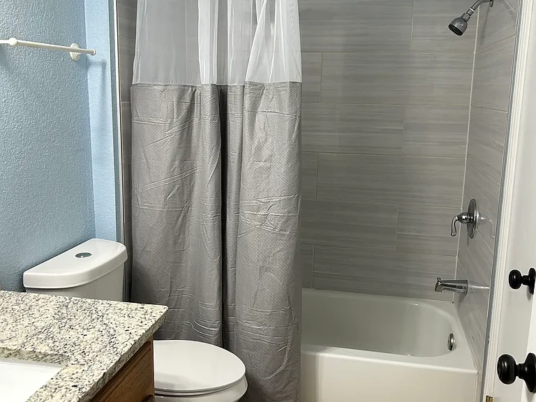 1713 Brokenshoe Dr — Photo 9