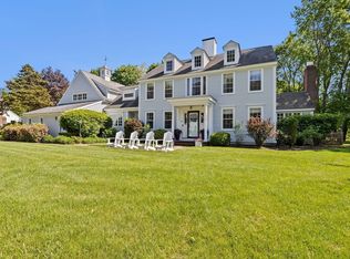 4 Cutter Hill Rd, Hingham, MA 02043