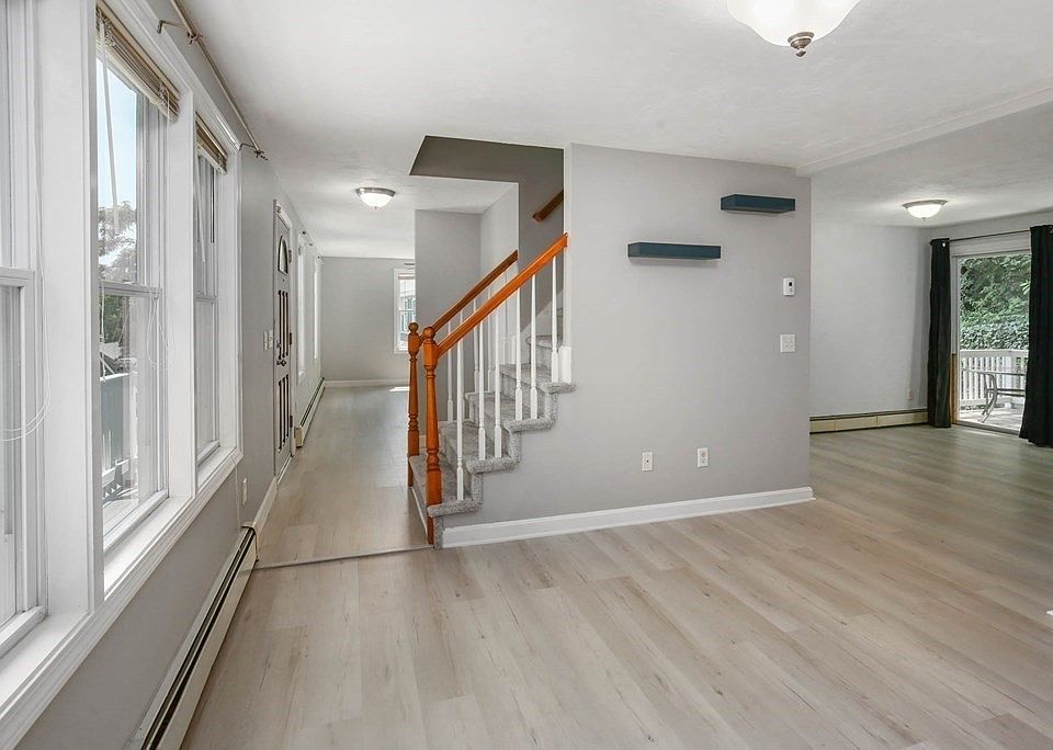 98 Morningside Rd, Worcester, MA 01602 Zillow