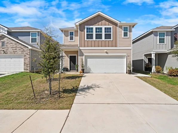 305 Redfish Ln, Hutto, TX 78634