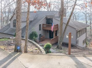 202 Lovely Mount Dr, Radford, VA 24141