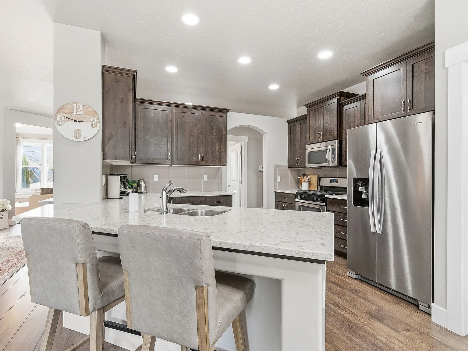 1136 Overland Trl — Photo 3