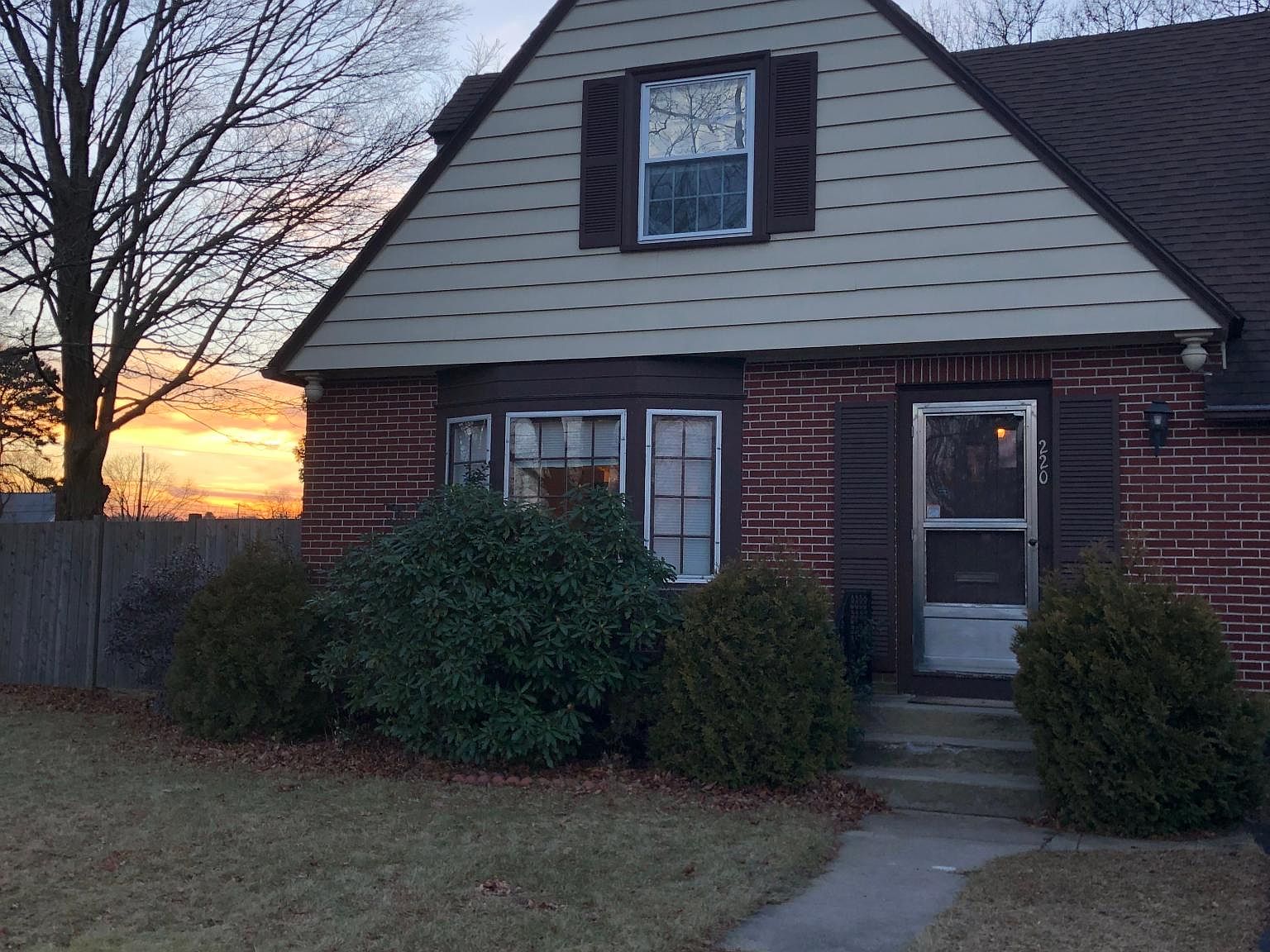 220 Pulaski St, West Warwick, RI 02893 Zillow