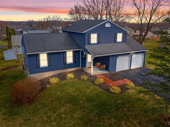 4744 New Hope S, Liverpool, NY 13090