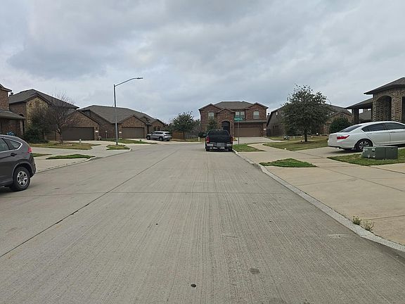 5th image of 716 Gold Hill Trl
