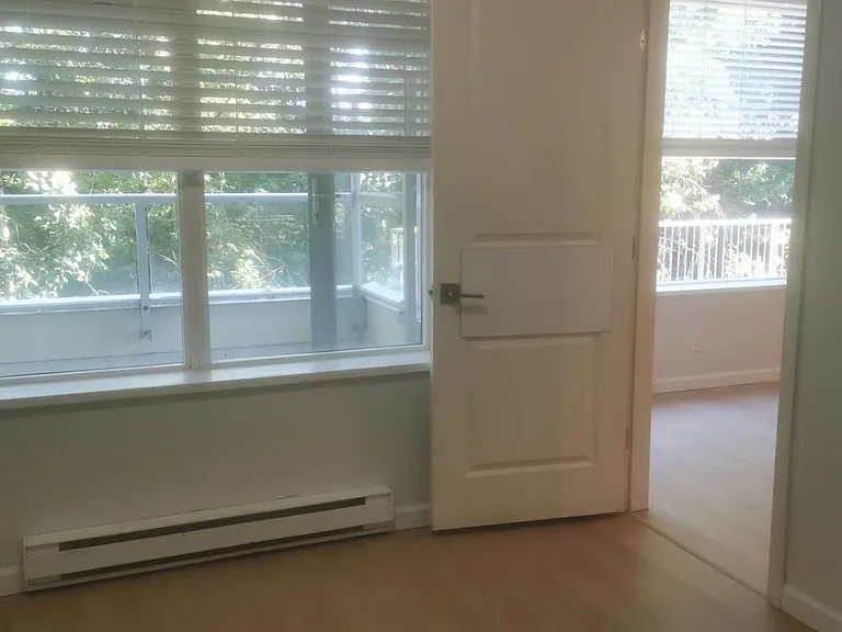 9298 University Cres #6 — Photo 5