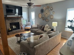 2301 Merl Cir, Virginia Beach, VA 23455