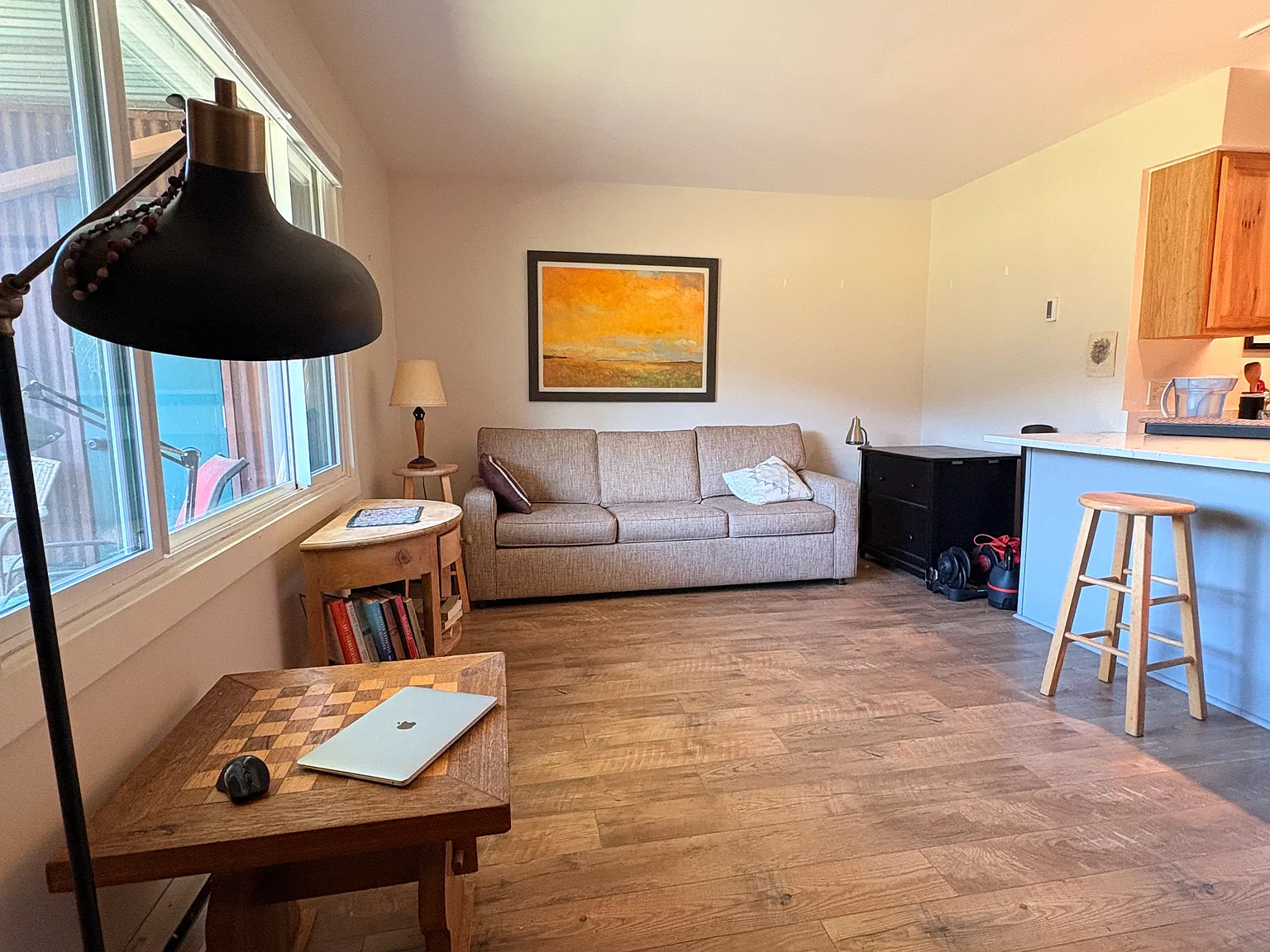 1 bed, 550 sqft, $2,500 — Photo 2