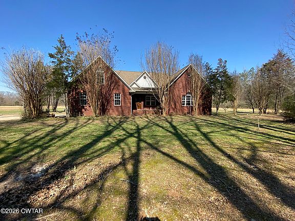 2nd image of 495 Knuckles Rd