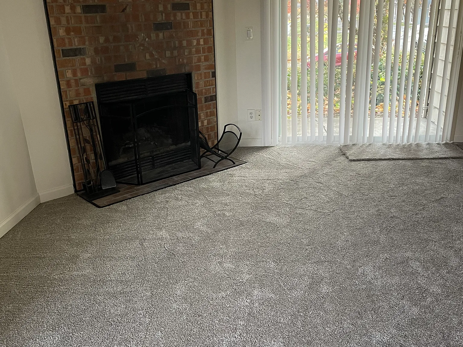 2 bed, 920 sqft, $1,395 — Photo 2