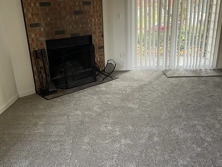 12150 SW Spur Ct #A — Photo 2