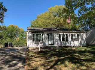 4620 SW 28th St, Topeka, KS 66614