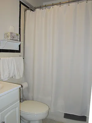 Rented by Lovett Realty, Inc. | media 17