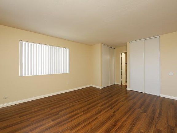 5th image of 7430 Crescent Ave APT 202