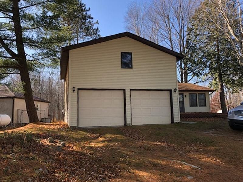 1st image of 321 Morse Dr