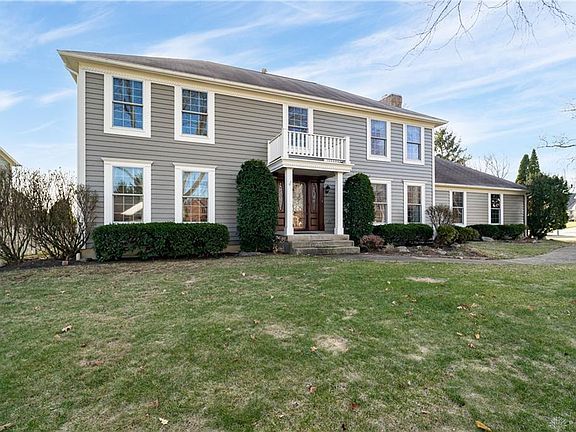 3rd image of 710 Baneberry Ct