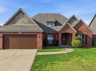 20487 E 35th St S, Broken Arrow, OK 74014