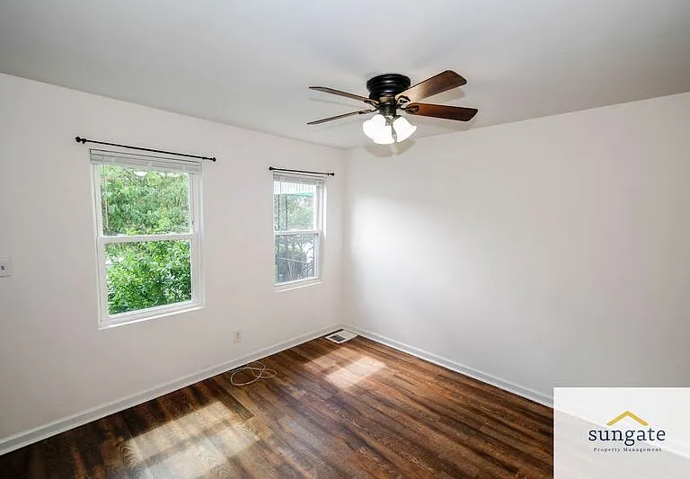 5215 Wasena Ave — Photo 5