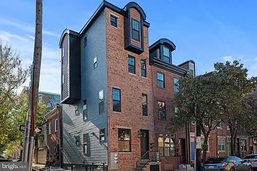 150 Fairmount Ave #2 Photo 1 150 Fairmount Ave #2 Photo 1