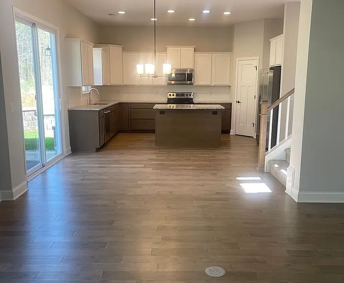 3262 Denver Ln — Photo 8