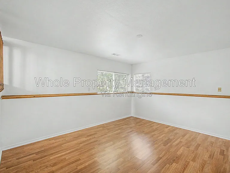 3731 Shefield Dr — Photo 8