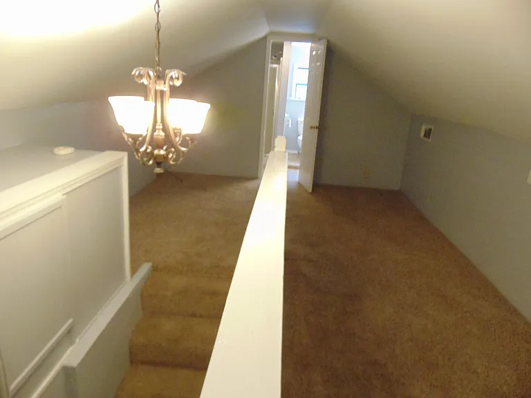 Bonus Room, Upstairs