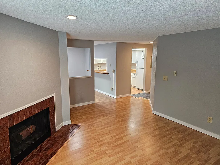 2517 NE 4th St #514 — Photo 12