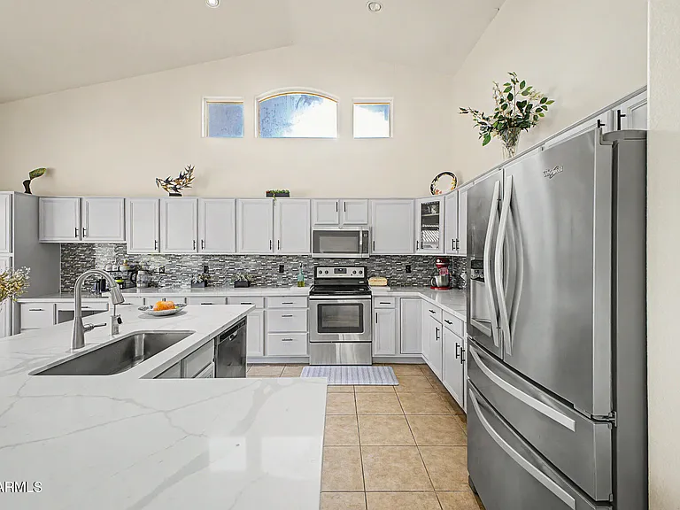 8663 W Yukon Dr — Photo 7