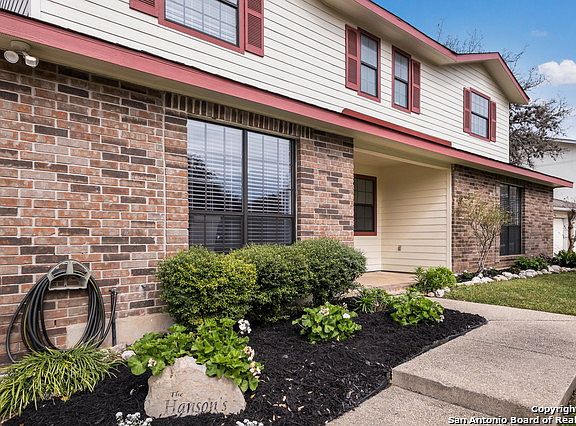 4th image of 18034 Summer Knoll Dr