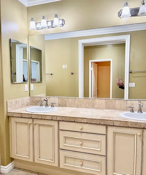 1211 Chesapeake Dr — Photo 41