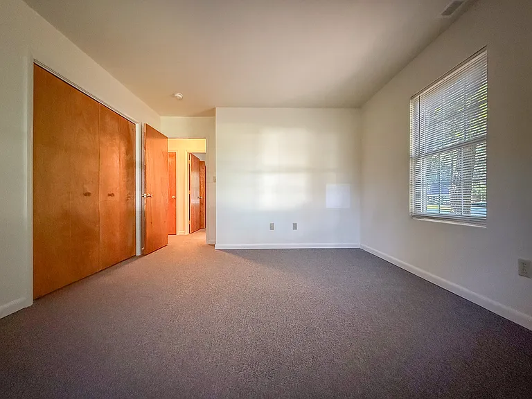 25054 Woodland Dr — Photo 10