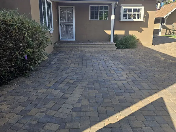 18236 Clark St, Tarzana, CA 91356