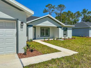 8 Wood Clift Ln, Palm Coast, FL 32164