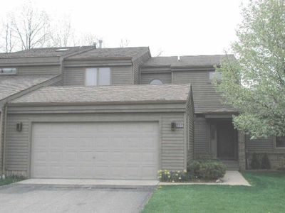 5433 Golden Oak Ln, Ann Arbor, MI, 48103