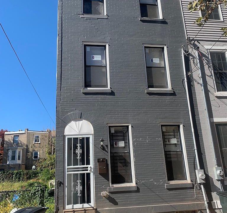 1st image of 1618 N Bouvier St