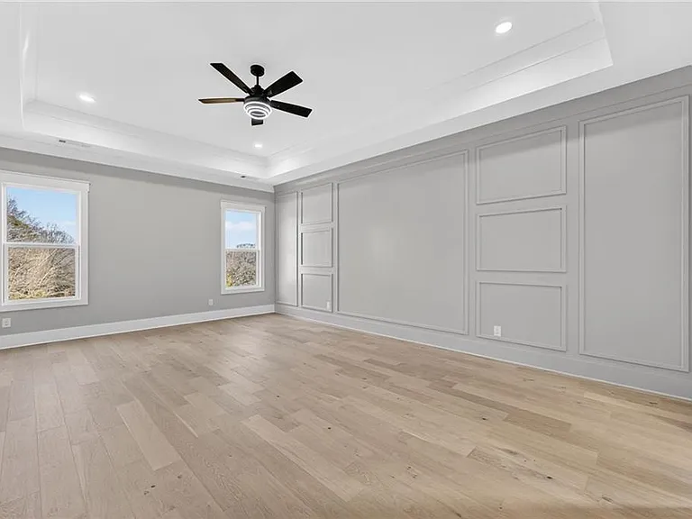 405 Thunder Rd — Photo 48