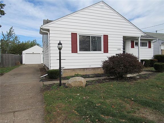 3rd image of 1004 W 30th St