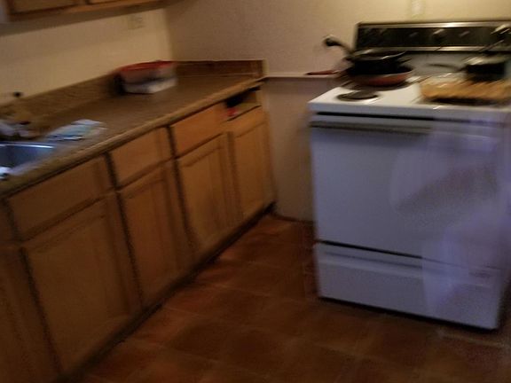 5th image of 709 & 711 Mulberry St