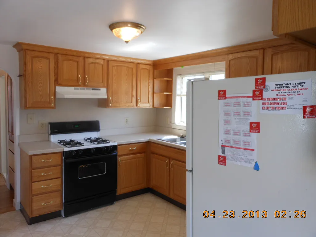 Building Photo - 82 Calumet St #B