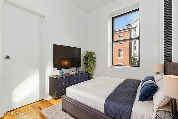 Rented by REAL New York | media 4