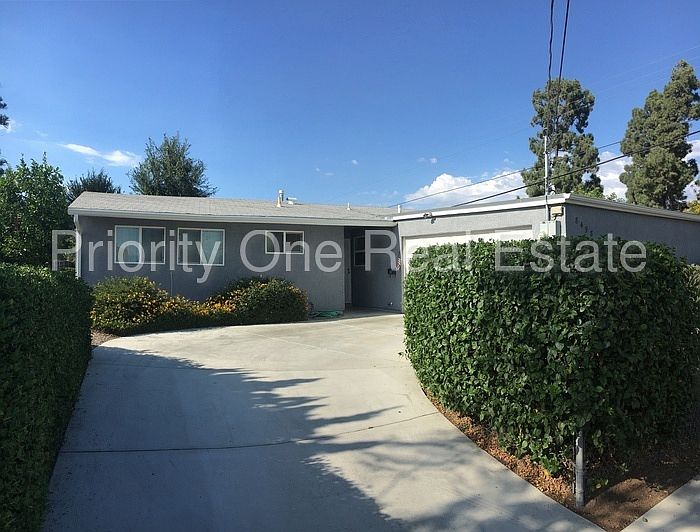 1st image of 8498 Hudson Dr