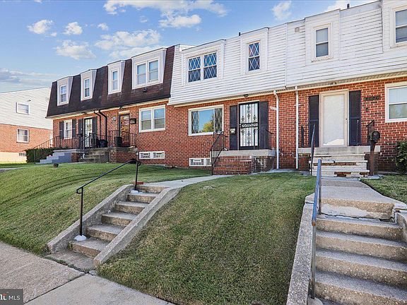 3rd image of 5611 Whitby Rd