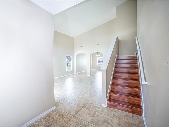 2nd image of 2738 Patrician Cir