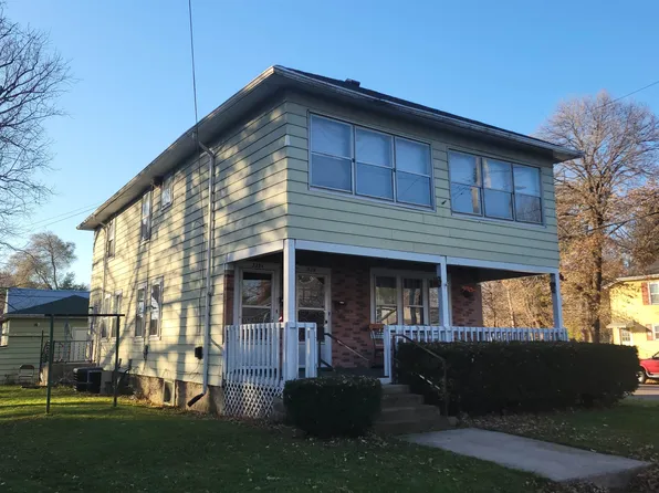 339 N Pine St, Janesville, WI 53548