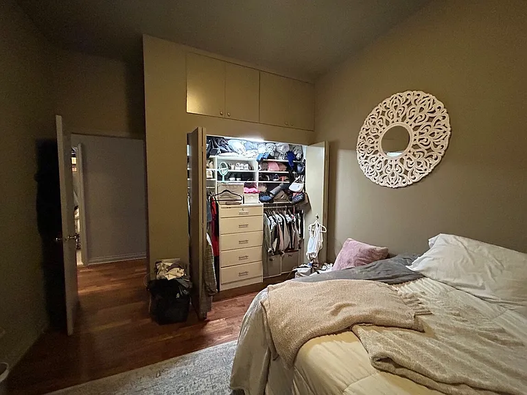 15 E Pearson St #3 — Photo 11