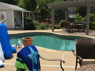 2 Austin Ct, Newnan, GA 30263