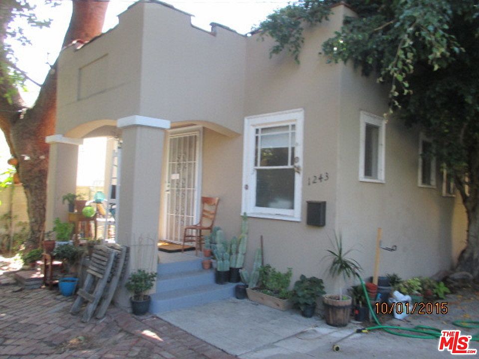 1st image of 1243 N Formosa Ave