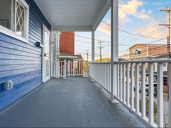5th image of 322 Wyoming St