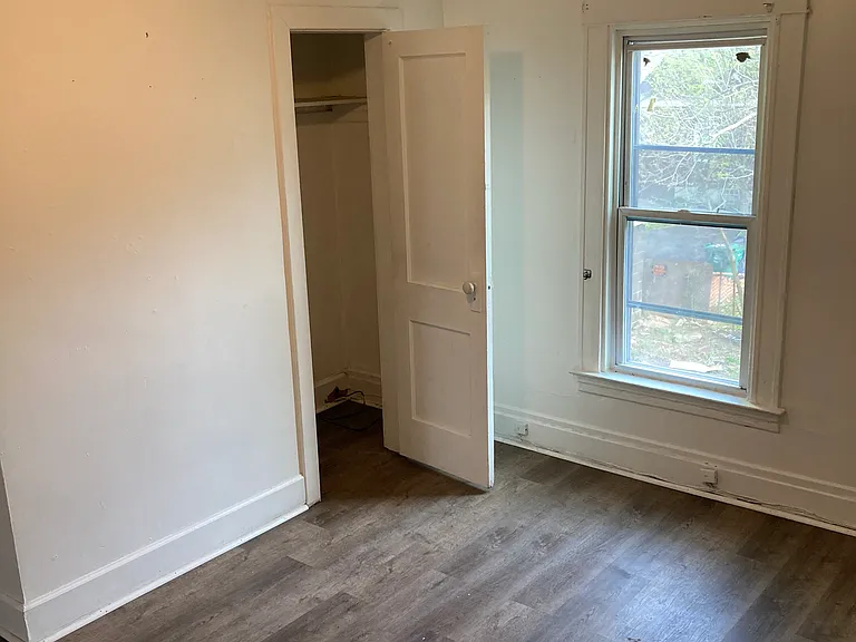 1935 Niagara St #2 — Photo 10