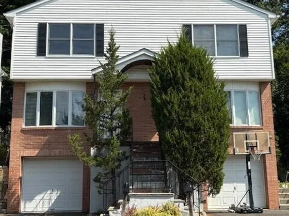 32 Decatur St #2, Cos Cob, CT 06807
